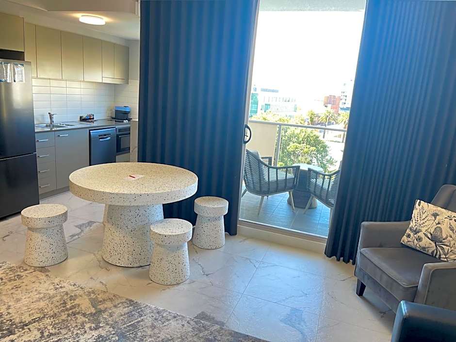 Honeysuckle Executive Apartments