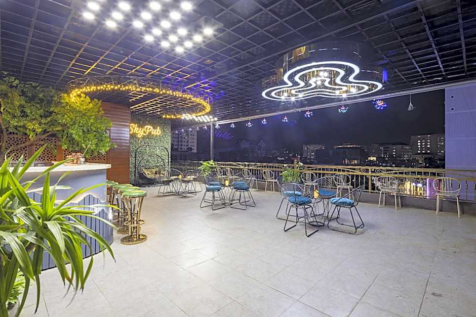 Diamond Luxury Hotel