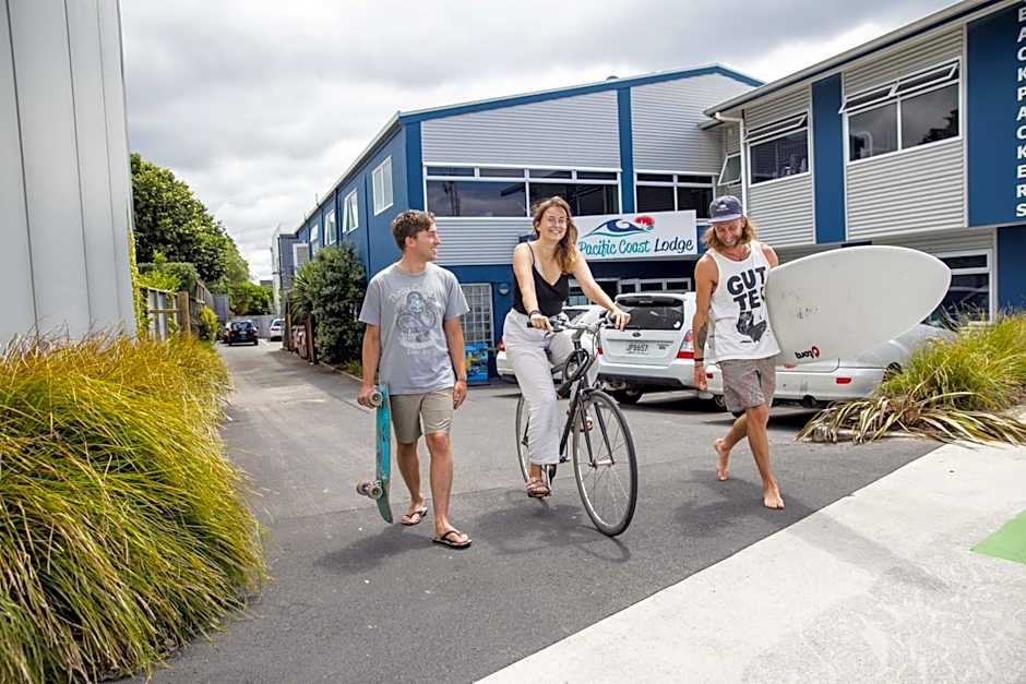 Pacific Coast Lodge and Backpackers