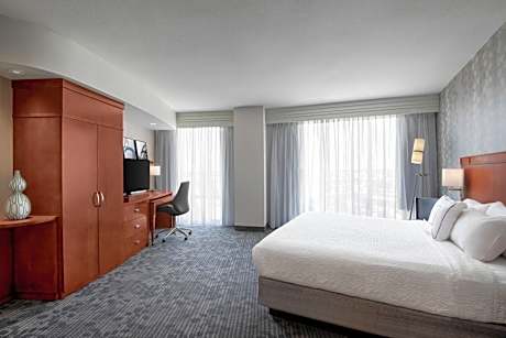 Junior Suite, 1 King, Sofa bed, Balcony