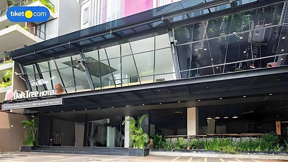 Oak Tree Urban Hotel