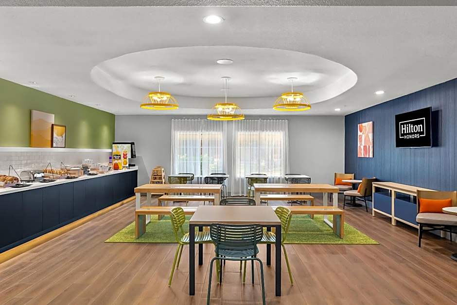 Spark by Hilton Missouri City