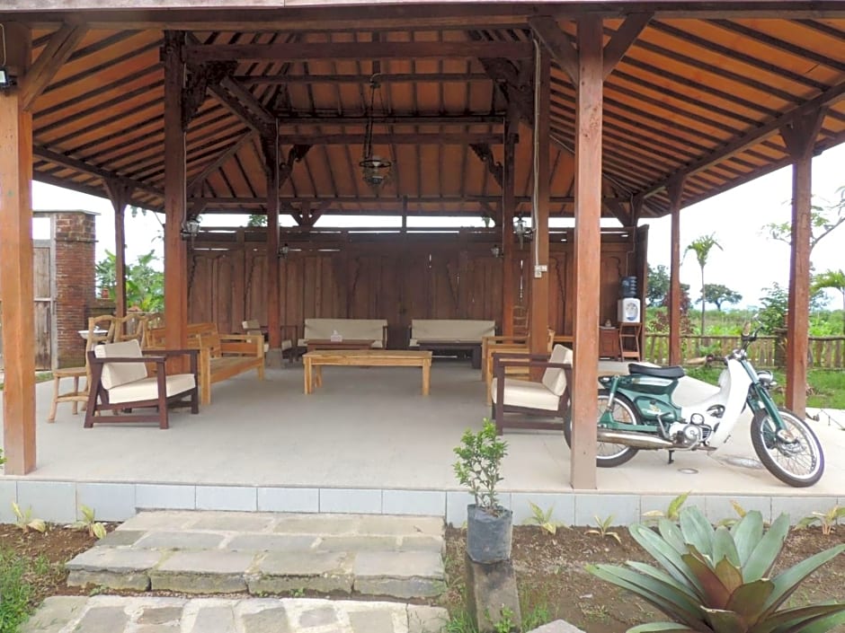 Singgasana Villa & Resto