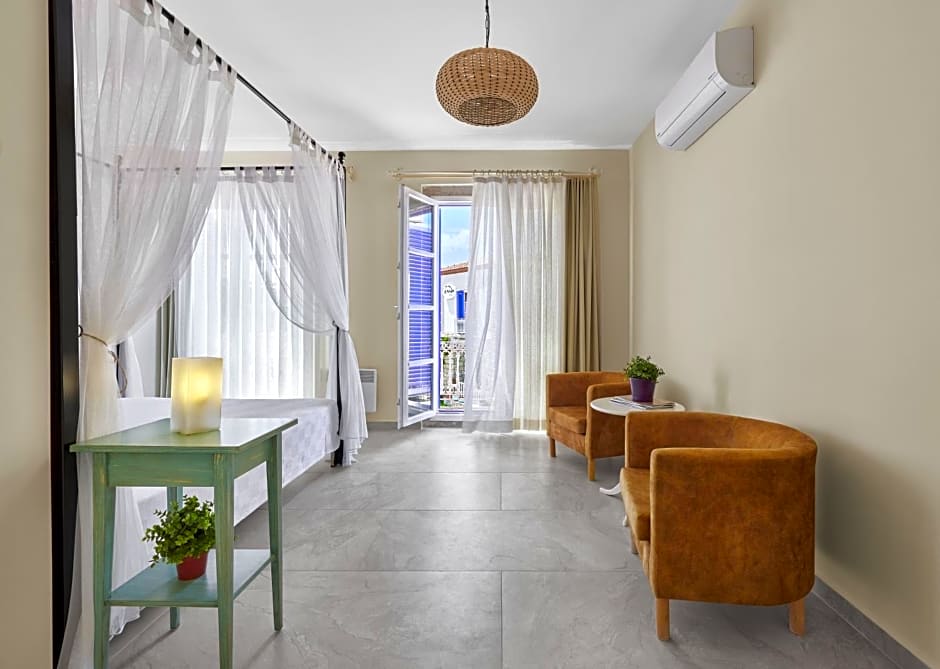 Panda Alacati Hotel