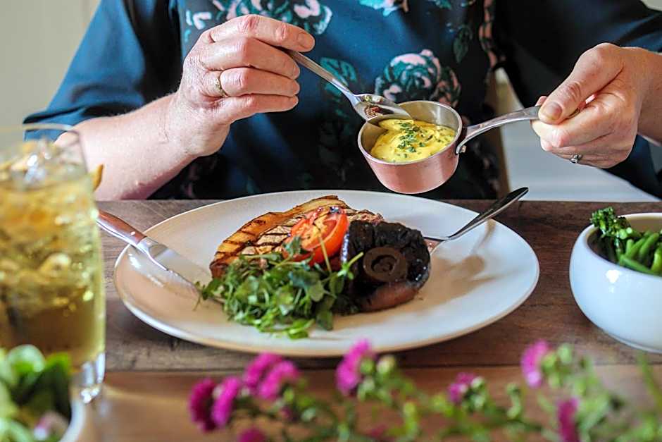 Alexander House Hotel & Utopia Spa