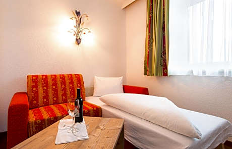 Standard Triple Room (2 Adults + 1 Child)