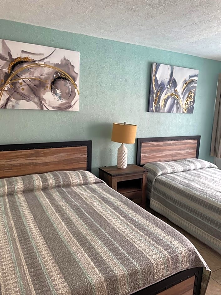 Beach Colony Motel