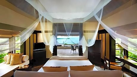 Rainforest Oceanfront Villa Two Bedroom