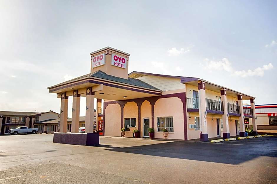 OYO Hotel Texarkana North Heights AR Hwy I-30