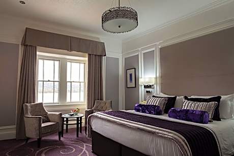 Lime Double or Twin Room with Lake View