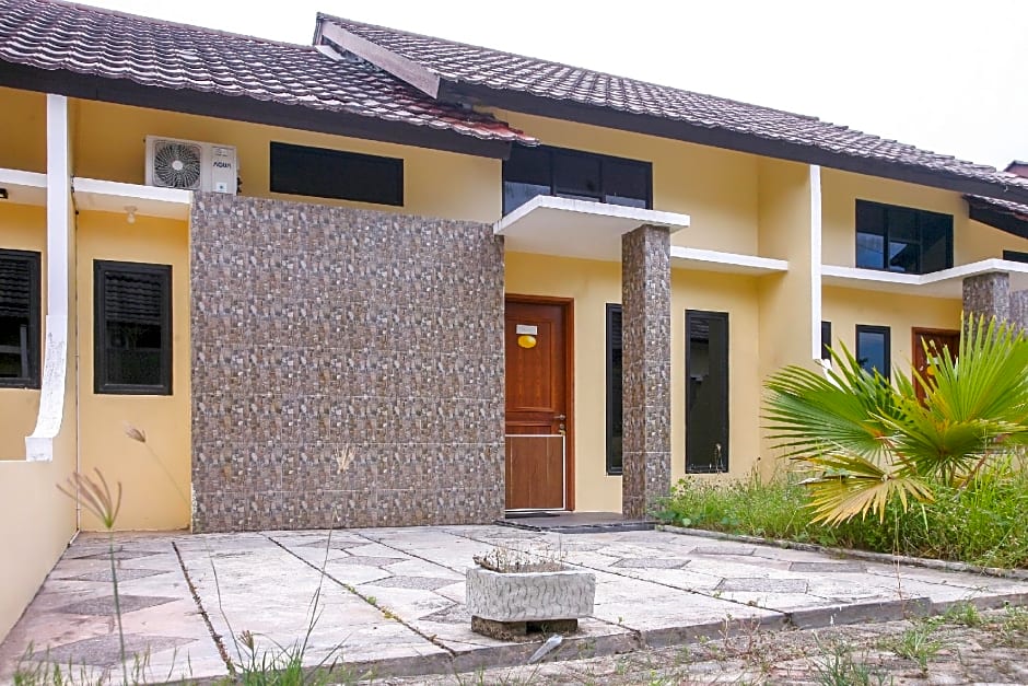 OYO 3438 Pasir Padi Inn