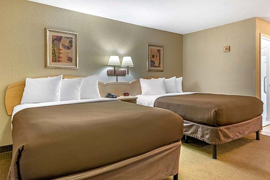 Birch Hill Suites - South Bend