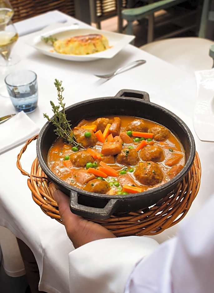 Hotel Pirineos Figueres by Pierre & Vacances