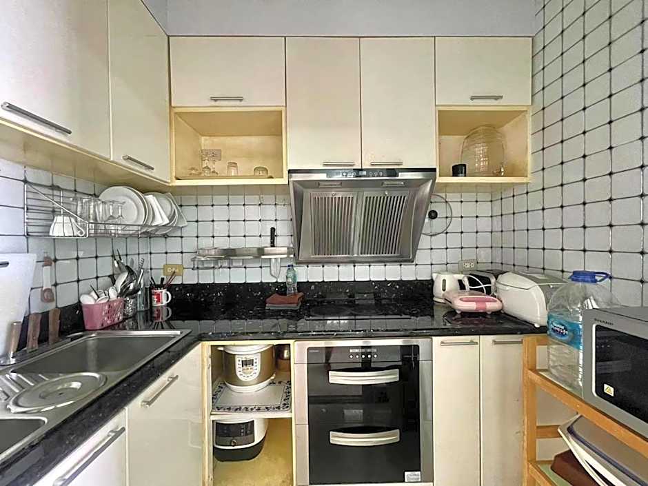 Beautiful sea view cozy condo