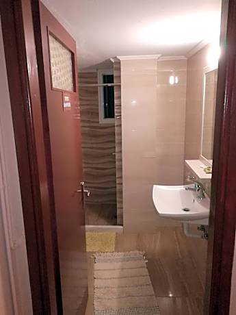 Classic Quadruple Room