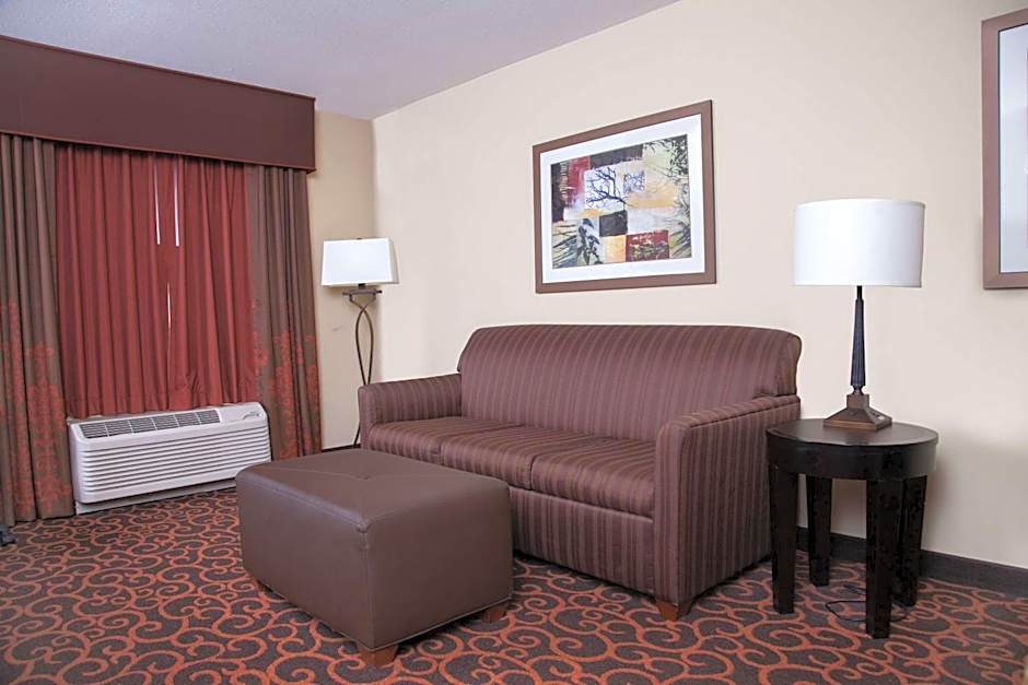 Hampton Inn By Hilton and Suites Dickinson ND