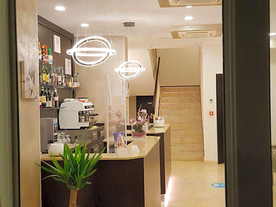 HOTEL DIAMANTE