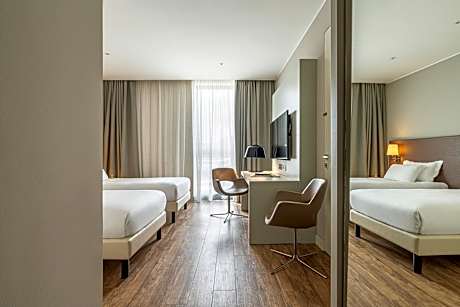 Twin Room with Terrace
