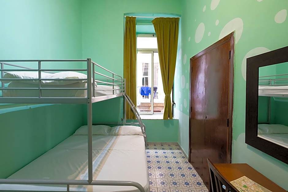 Naples Pizza Hostel