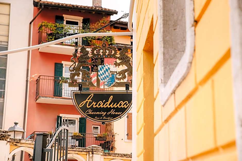 Arciduca Charming House Room & Breakfast