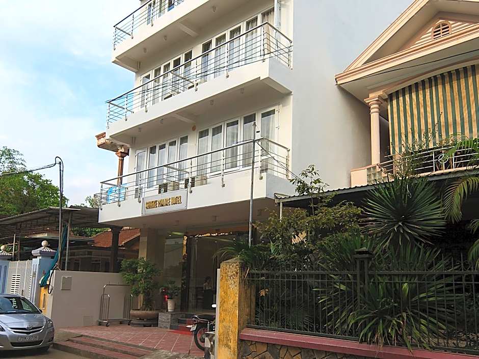 Hue Serene Palace Hotel