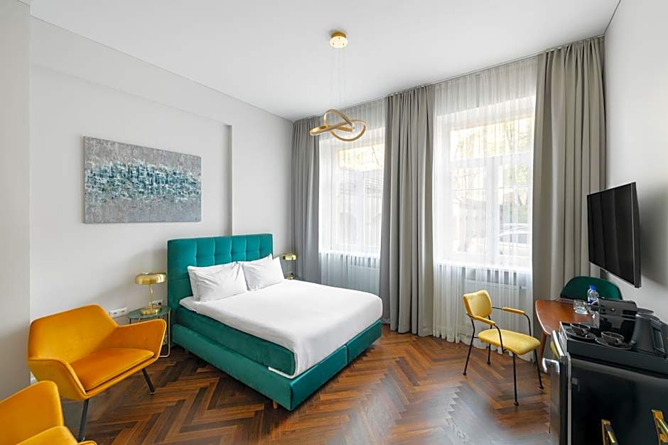 St Casimir Apartments