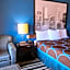 Super 8 by Wyndham Dilley TX