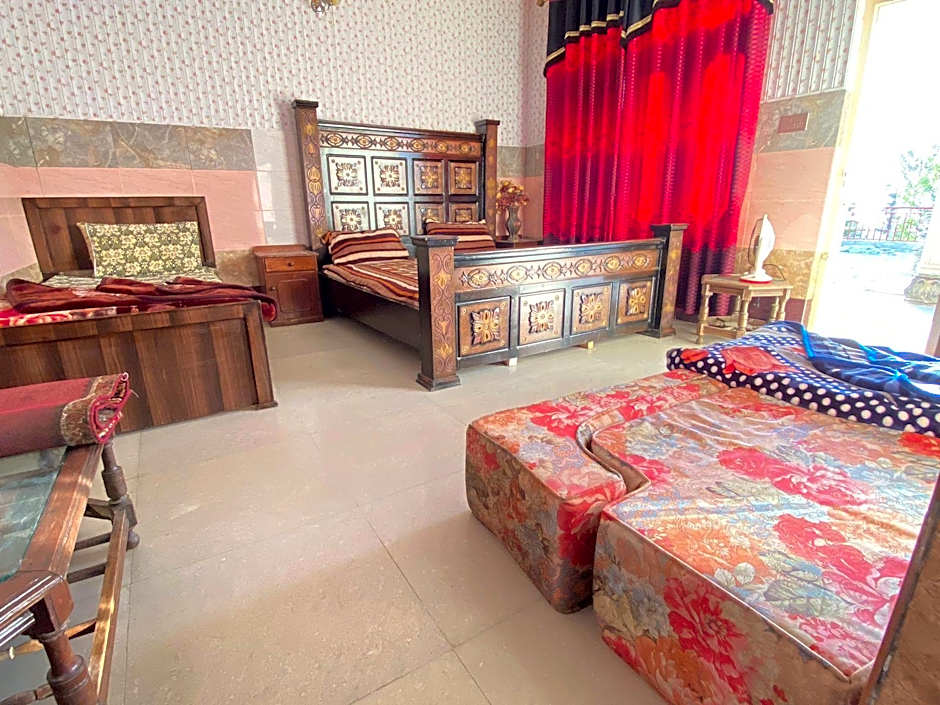 Peace Continental Hotel Malam Jabba