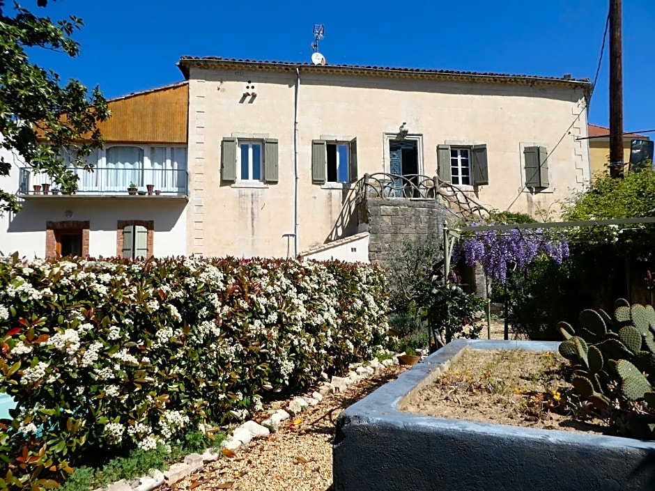 Clos du Magnolia