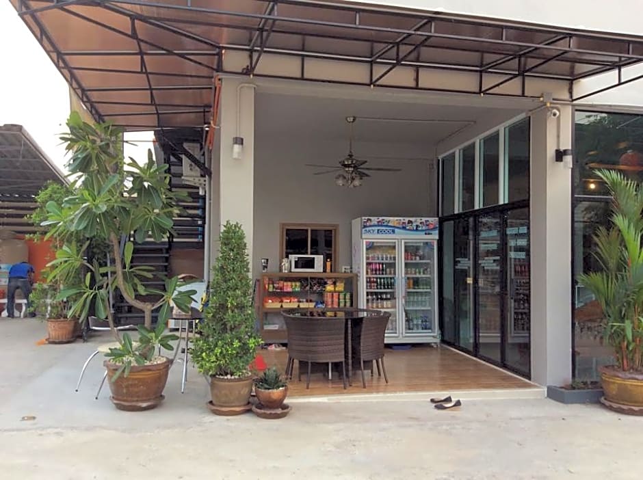 Waenpetch place Hotel