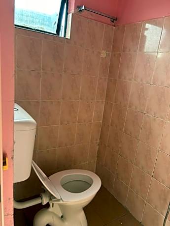 Standard Single Room with Shower
