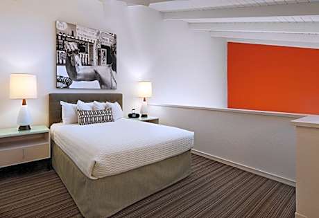Loft Suite