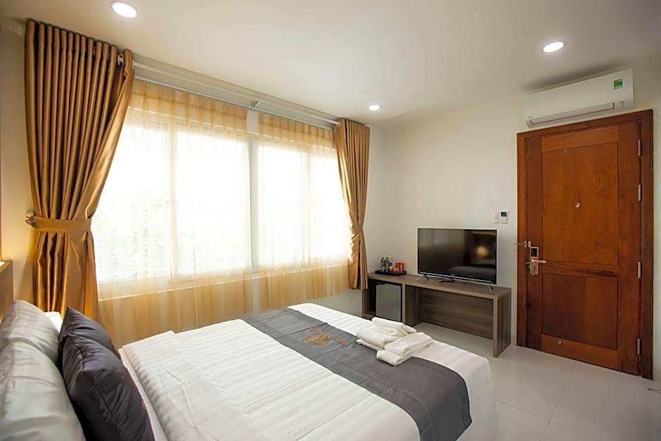 HERA HOTEL