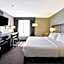 Holiday Inn Express Romulus / Detroit Airport By IHG