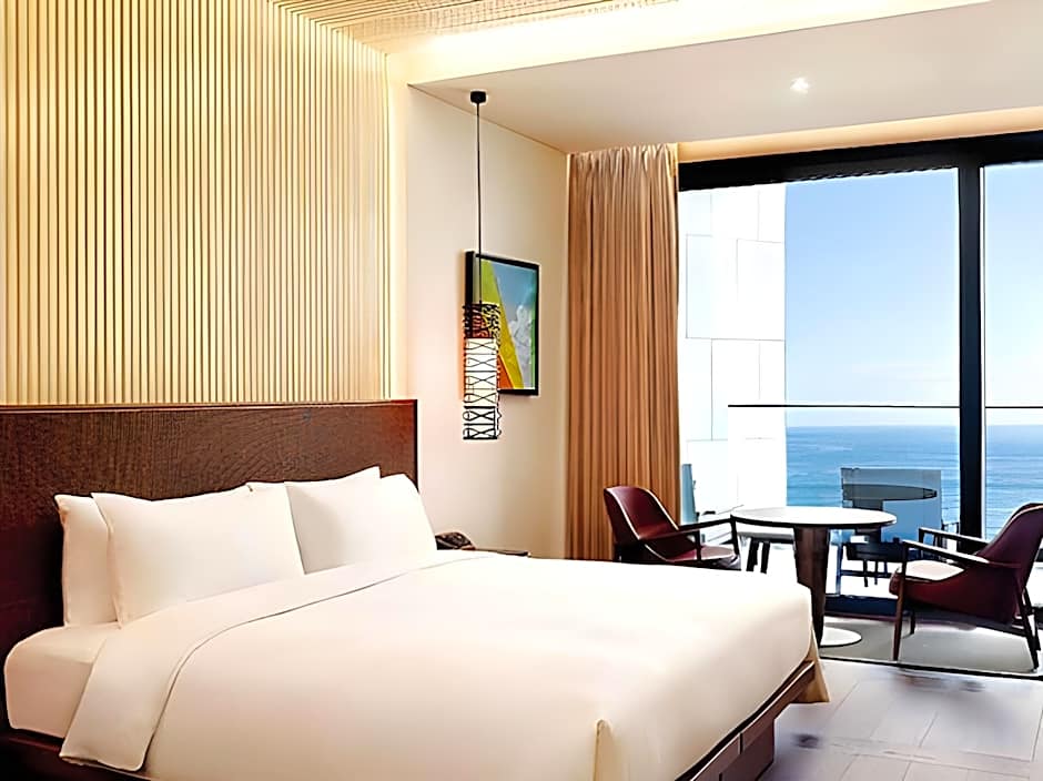 Ananti at Busan Cove