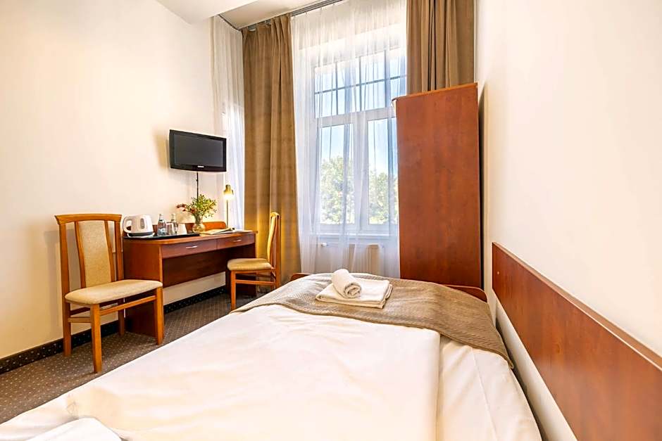 Hotel Lothus