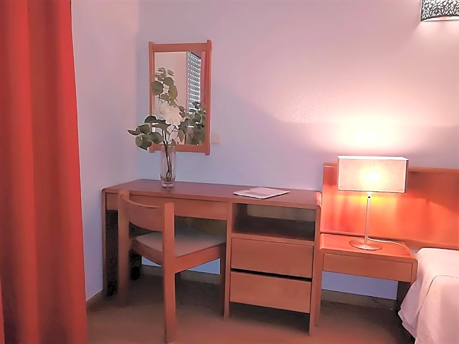 Apartamentos Turisticos Lindomar