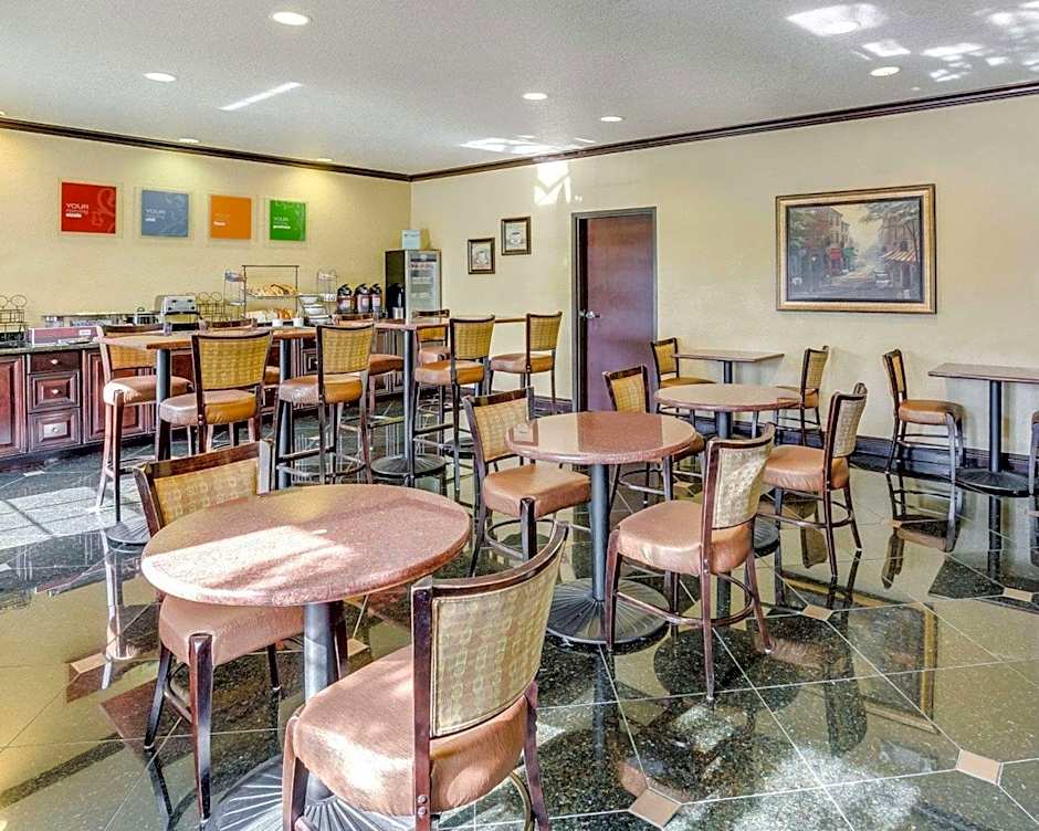 Quality Inn & Suites Slidell