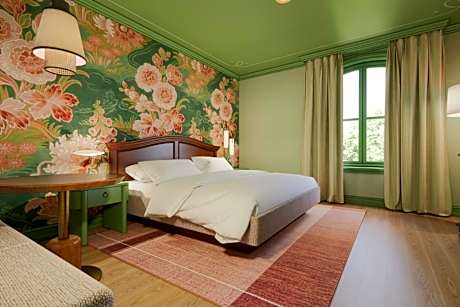 The Carlton Hotel, Atascadero, a Tribute Portfolio Hotel