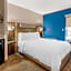 Holiday Inn Express Chicago-Downers Grove By IHG