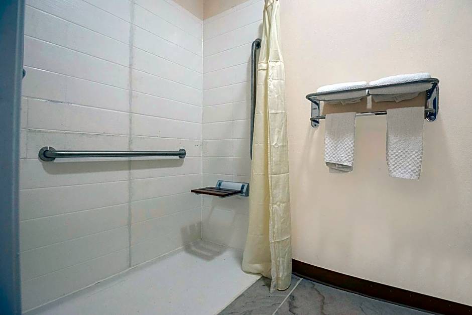 OYO Hotel Adairsville Calhoun South I-75