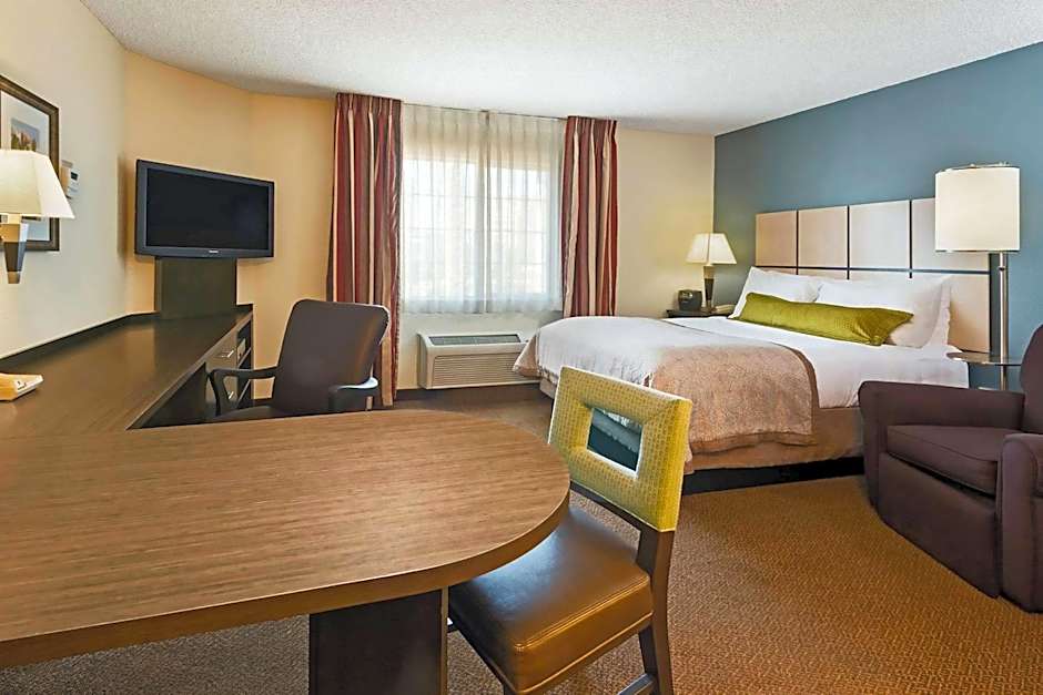 MainStay Suites- Kansas City Overland Park