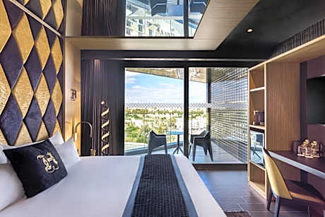 Standard Double or Twin Room with Partial Sea View