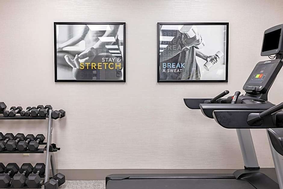 Staybridge Suites London By IHG