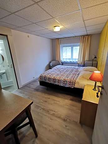 Double or Twin Room with Garden View