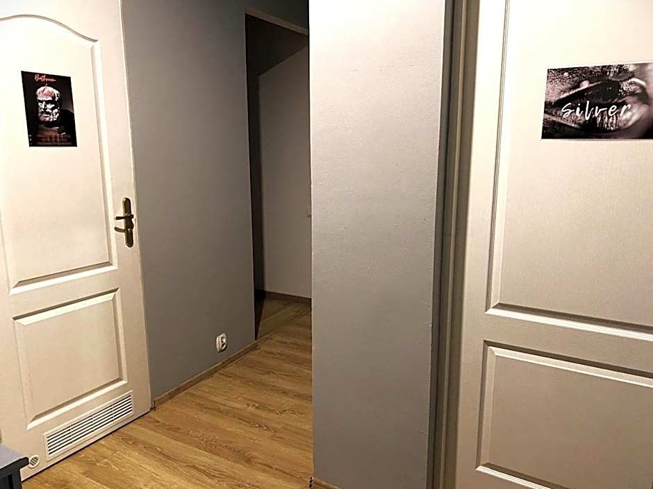 Gold room