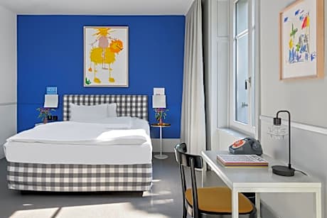 Large Double Room
