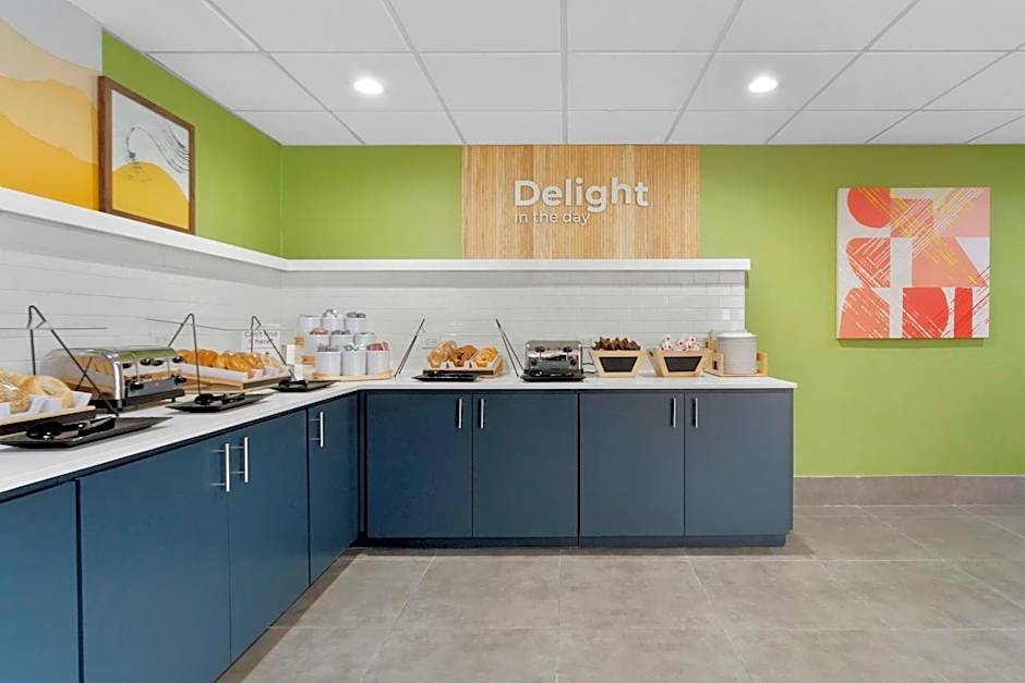 Spark by Hilton Grand Prairie