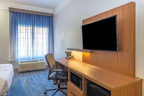 Executive King Room