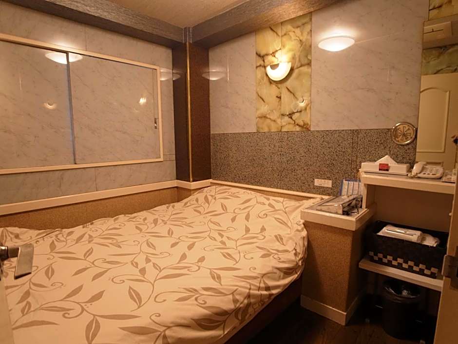 SKYROAD Adult Only